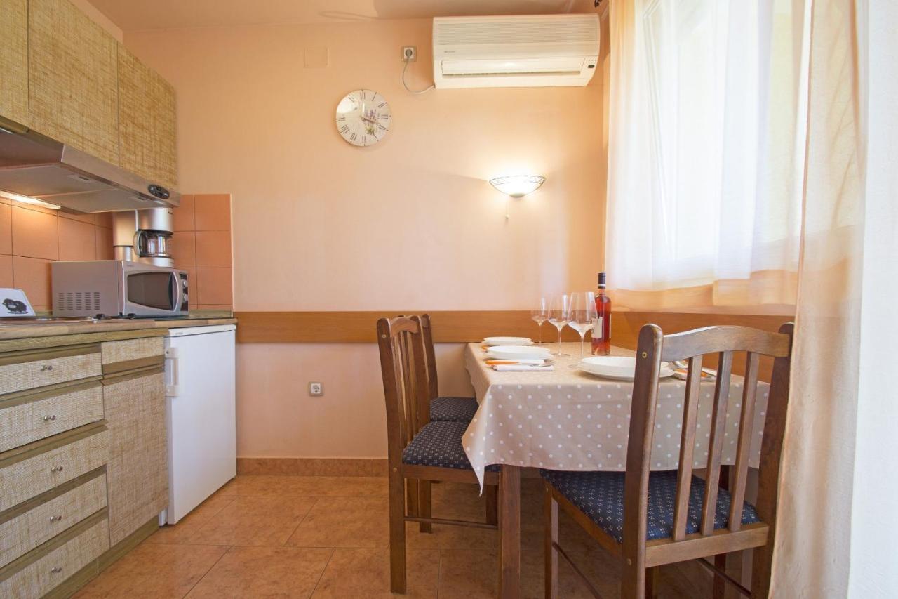 Apartments Oaza Dramalj Kültér fotó