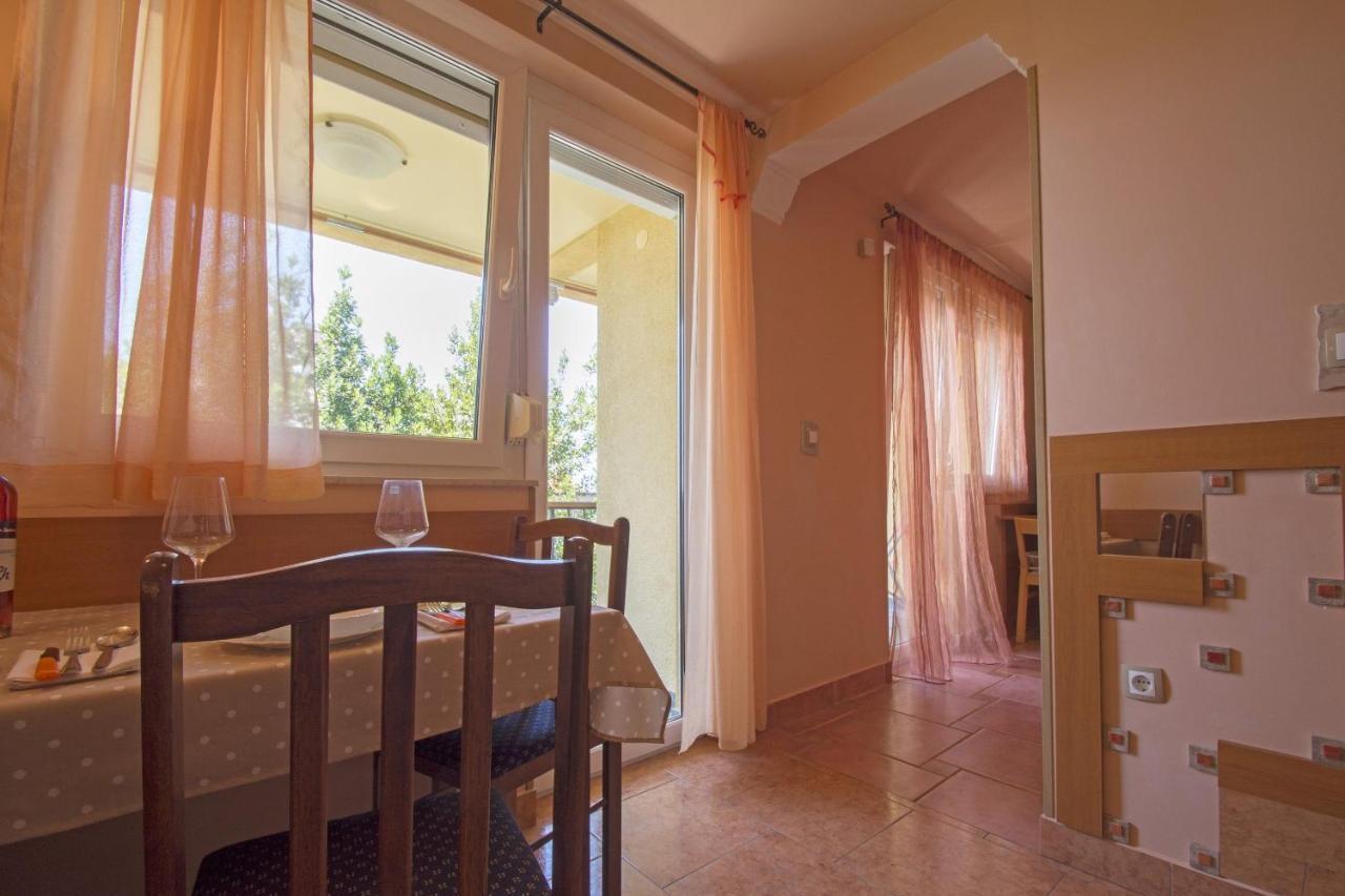 Apartments Oaza Dramalj Kültér fotó