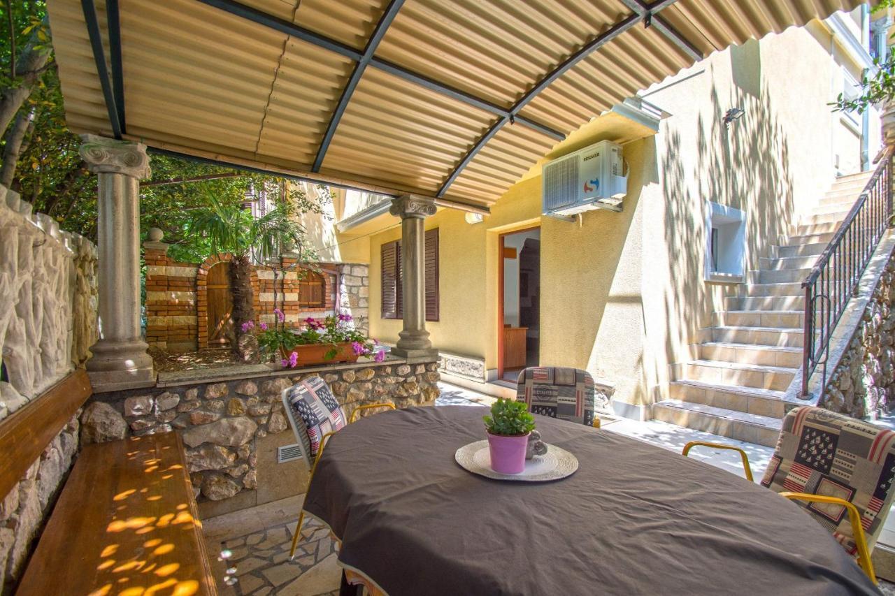 Apartments Oaza Dramalj Kültér fotó