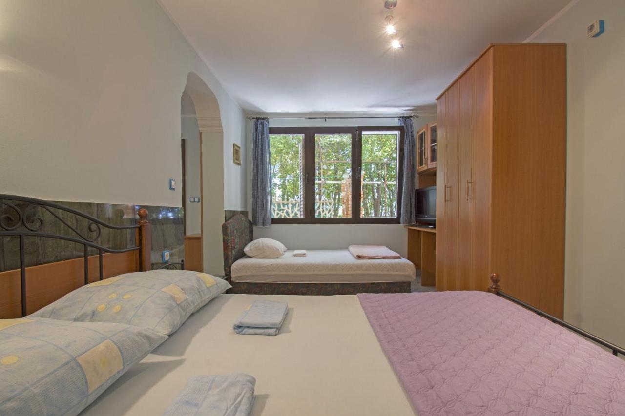 Apartments Oaza Dramalj Kültér fotó