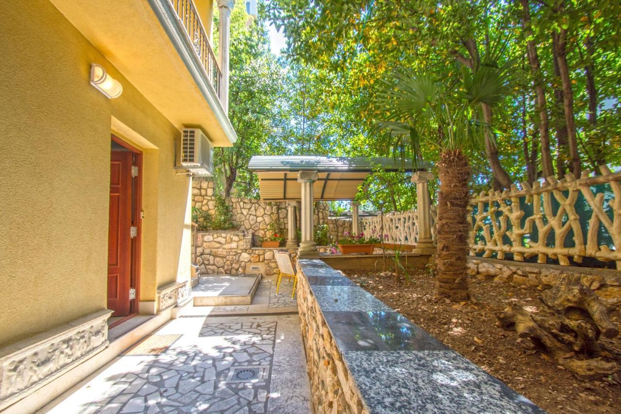 Apartments Oaza Dramalj Kültér fotó