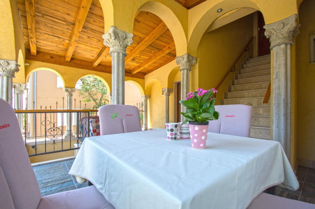 Apartments Oaza Dramalj Kültér fotó