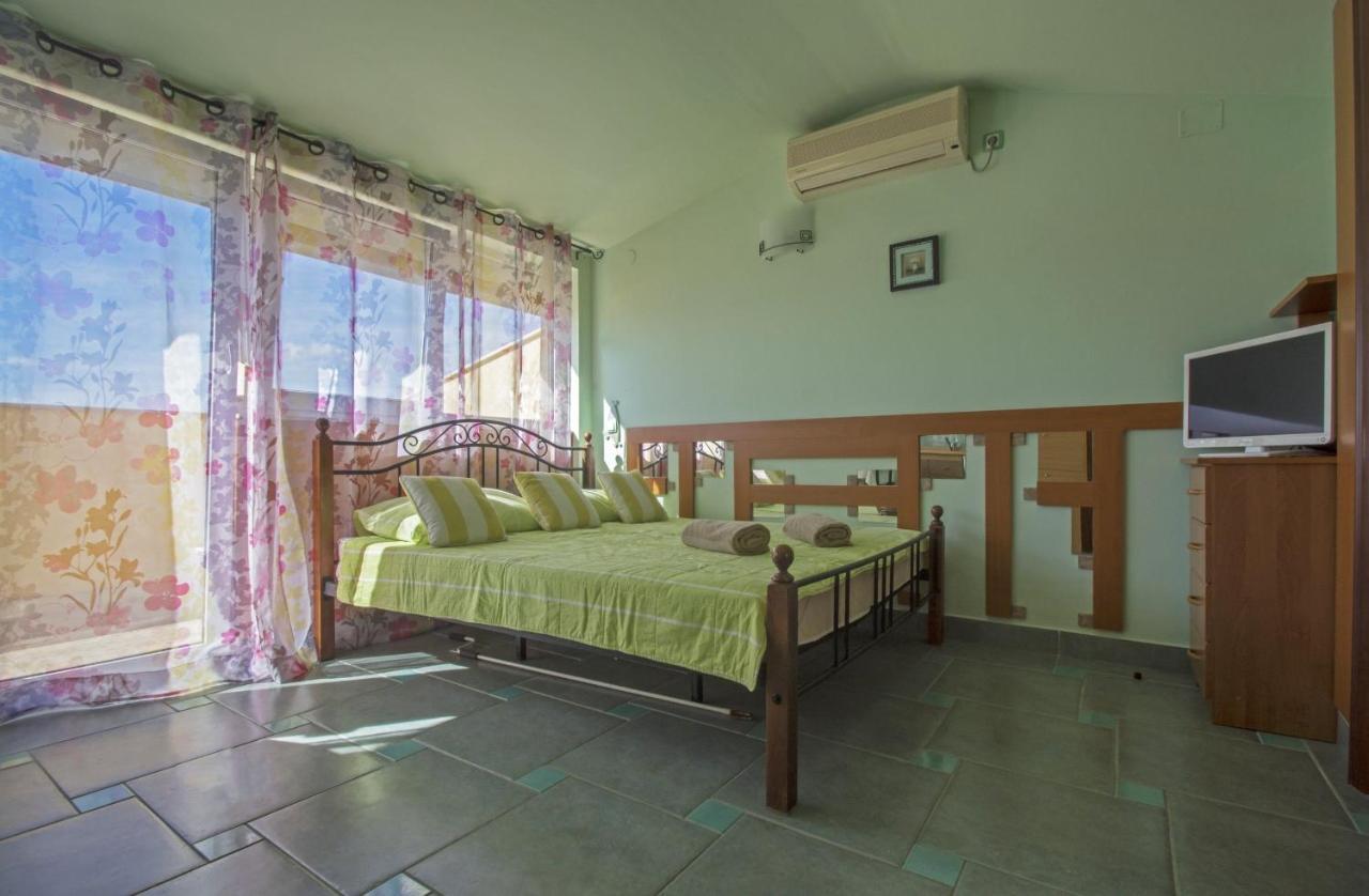 Apartments Oaza Dramalj Kültér fotó
